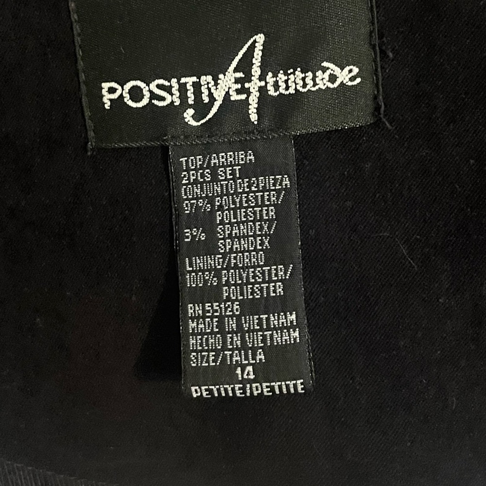 Positive Attitude Women's Taupe Suede Collarless Jacket. Size 14 - Picture 11 of 15